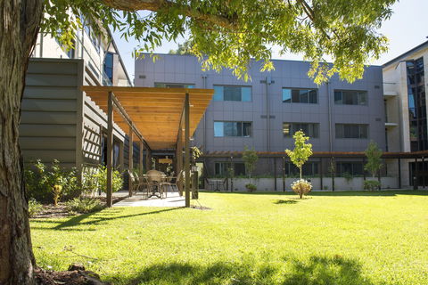 St Catherine's On Park - Port Augusta Accommodation 2