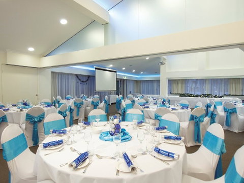 Oaks Oasis, Caloundra - Port Augusta Accommodation 7