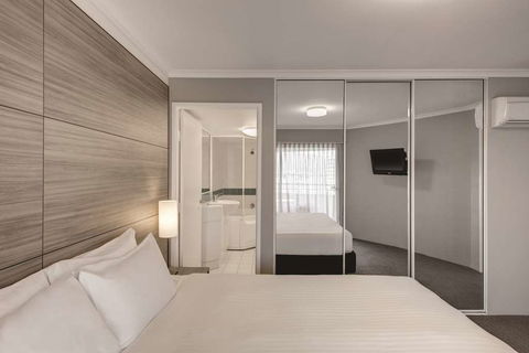 Adina Serviced Apartments James Court - Port Augusta Accommodation 10