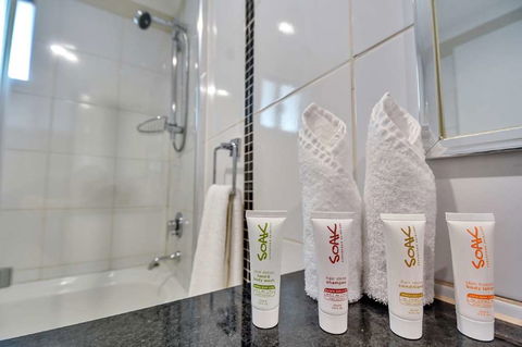 Argus Apartments Darwin - Port Augusta Accommodation 8