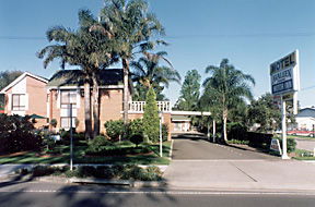 Avaleen Lodge Motor Inn - Port Augusta Accommodation 0