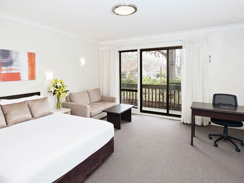 Ibis Styles Canberra Tall Trees - Port Augusta Accommodation 0