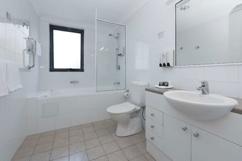 Leisure Inn Spires - Port Augusta Accommodation 1
