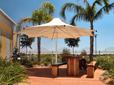 Majestic Oasis Apartments - Port Augusta Accommodation 1