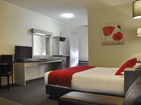 Ibis Styles Adelaide Manor - Port Augusta Accommodation 2