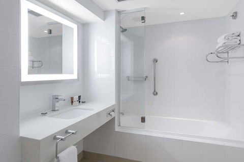 Amora Hotel Brisbane - Port Augusta Accommodation 4