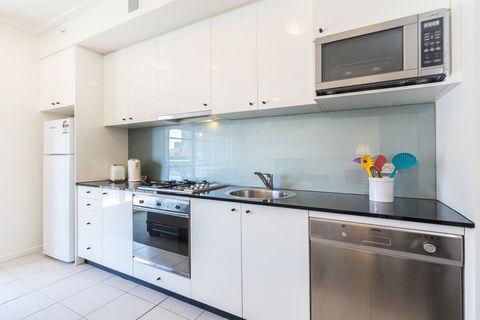 Astra Apartments Sydney CBD - Port Augusta Accommodation 2