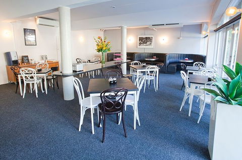 Punt Road Apartment Hotel - Port Augusta Accommodation 2