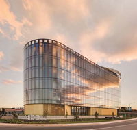 Vibe Hotel Canberra Airport