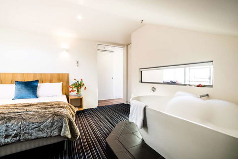 Salamanca Wharf Hotel - Port Augusta Accommodation 2