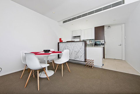 Realm Park 39 Barton ACT - Port Augusta Accommodation 6