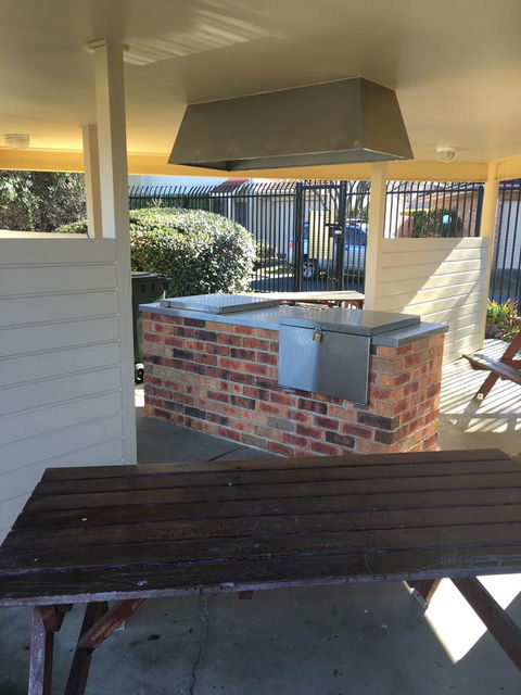 Finches Canberra - Port Augusta Accommodation 27