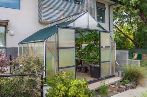 One Of A Kind Apartments - Port Augusta Accommodation 37