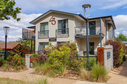 One Of A Kind Apartments - Port Augusta Accommodation 35