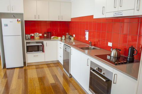 One Of A Kind Apartments - Port Augusta Accommodation 11