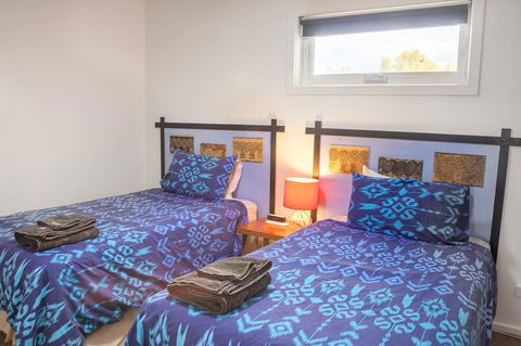 One Of A Kind Apartments - Port Augusta Accommodation 19