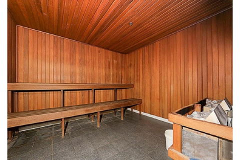 Spacious 1BR Stylish New Acton Apartment +Parking - Port Augusta Accommodation 4