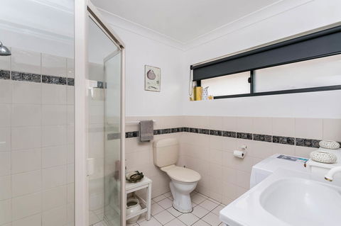 Blissful Beachfront Beachouse - Port Augusta Accommodation 14
