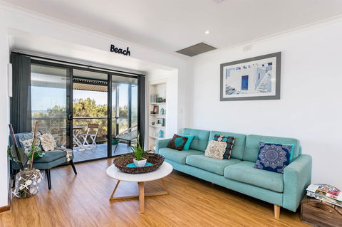 Blissful Beachfront Beachouse - Port Augusta Accommodation 6