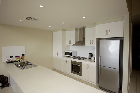 Wallaroo Marina Apartments - Port Augusta Accommodation 6