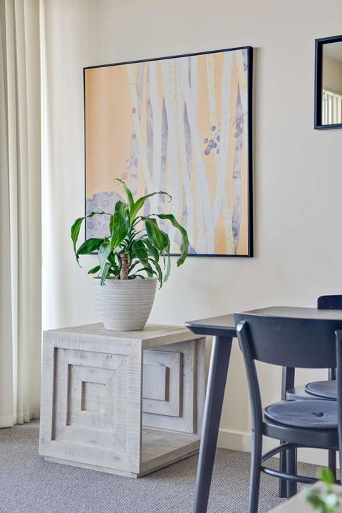 Port Adelaide Executive Waterfront Apartment - Port Augusta Accommodation 14