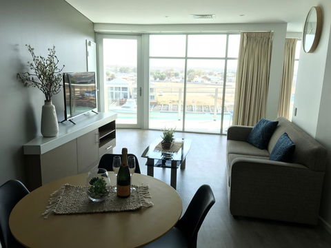 Ocean View Luxury Apartment & Suite - Port Augusta Accommodation 43