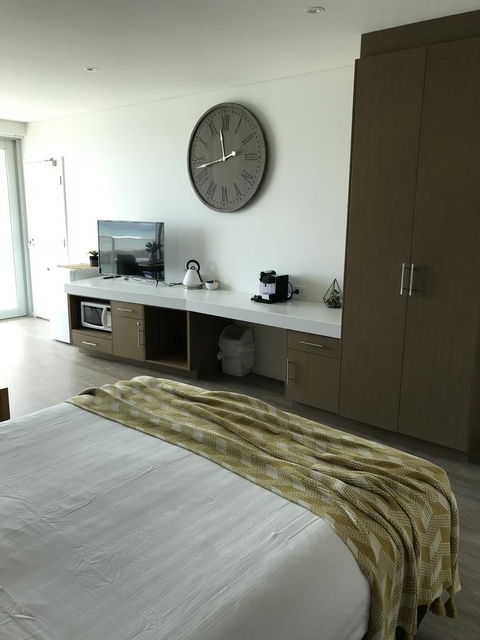 Ocean View Luxury Apartment & Suite - Port Augusta Accommodation 14
