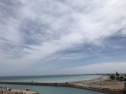 Ocean View Luxury Apartment & Suite - Port Augusta Accommodation 8