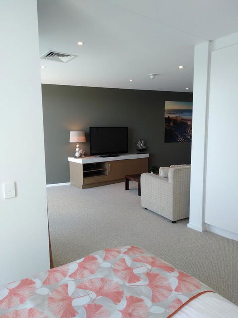 Wallaroo Marina Executive Apartments - Port Augusta Accommodation 3