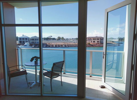 Wallaroo Marina Executive Apartments - Port Augusta Accommodation 1