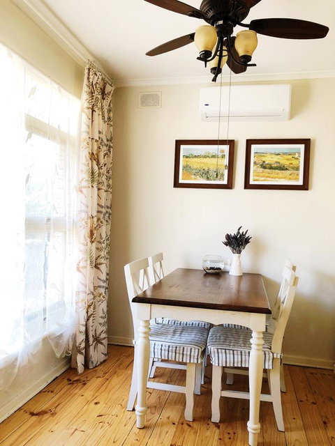 Beautiful Garden House - Port Augusta Accommodation 16