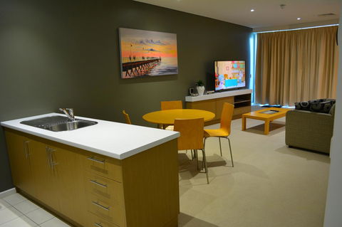 Wallaroo Marina Luxury Apartment - Port Augusta Accommodation 7