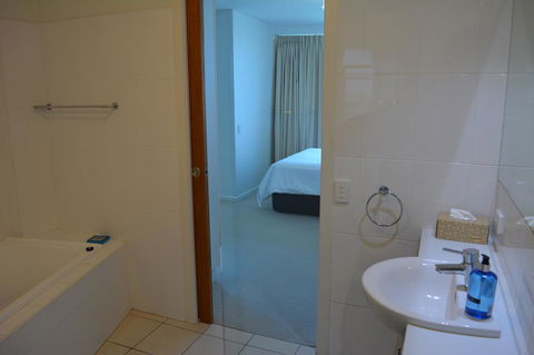 Wallaroo Marina Luxury Apartment - Port Augusta Accommodation 20