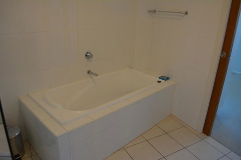 Wallaroo Marina Luxury Apartment - Port Augusta Accommodation 24