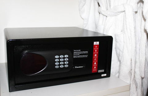 Hotel Grand Chancellor Adelaide - Port Augusta Accommodation 24