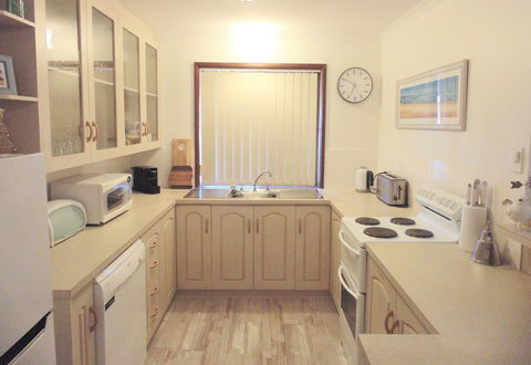 Baronet B & B - Port Augusta Accommodation 8