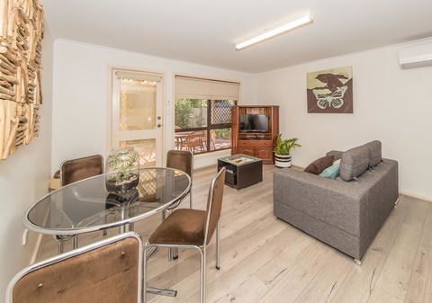 Tanunda\'s Magpie House - Port Augusta Accommodation 13