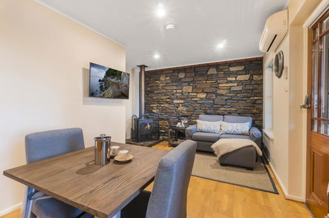 Stonewell Cottages And Vineyards - Port Augusta Accommodation 32