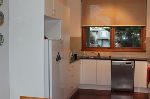 \'Point Break\' Your Waterfront Break At The Point - Port Augusta Accommodation 8