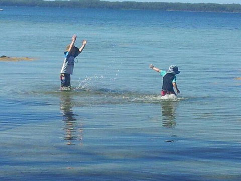 \'Point Break\' Your Waterfront Break At The Point - Port Augusta Accommodation 4