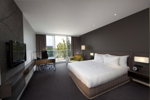 Pullman Adelaide - Port Augusta Accommodation 23