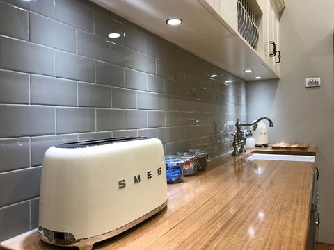 Ambrosia Holiday Home - Port Augusta Accommodation 7