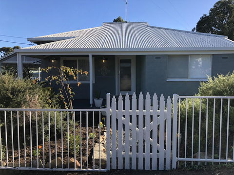 Jack\'s House 2 B&B In Mill Street - Port Augusta Accommodation 0