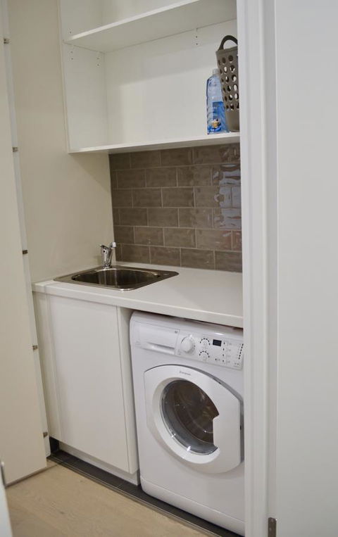 Whitmore SQ - Port Augusta Accommodation 12