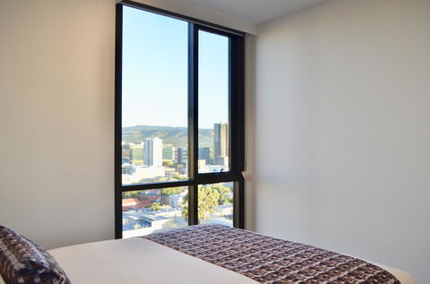 Whitmore SQ - Port Augusta Accommodation 9