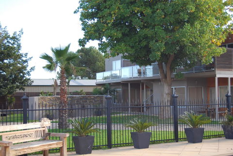 Barossa Valley Apartments - Port Augusta Accommodation 1