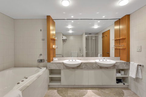 Stamford Plaza Adelaide - Port Augusta Accommodation 20