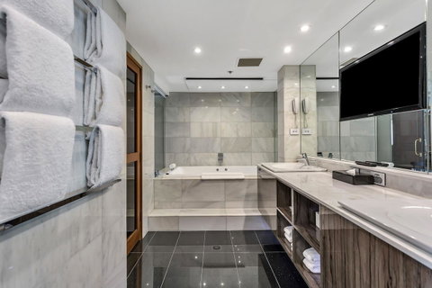 Stamford Plaza Adelaide - Port Augusta Accommodation 42