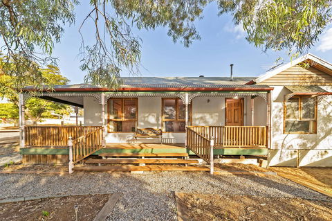 Rustic On 13th - Port Augusta Accommodation 19