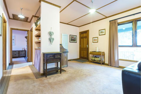 Rustic On 13th - Port Augusta Accommodation 16